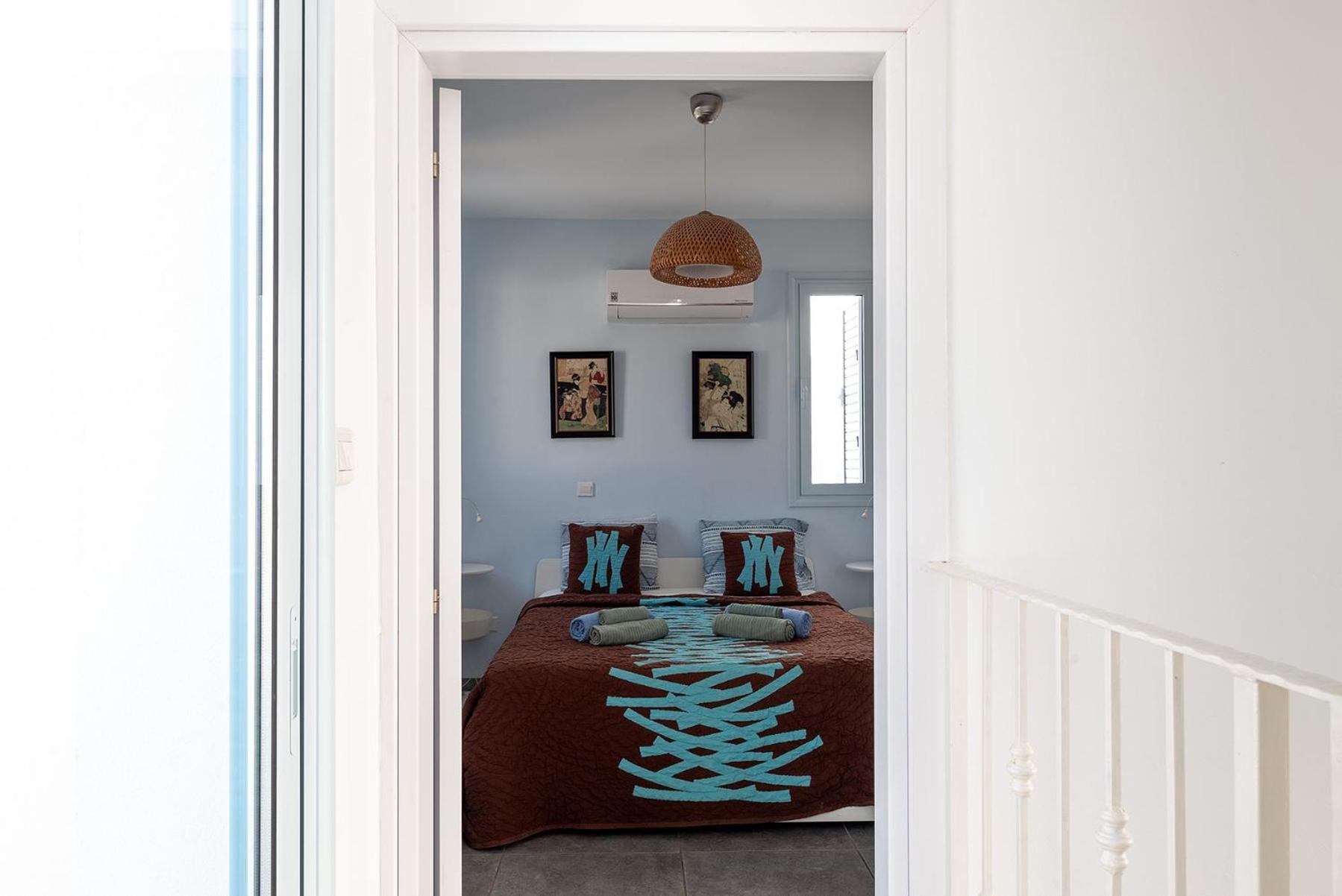 Blue Diamond Beach Villas Пафос Екстер'єр фото