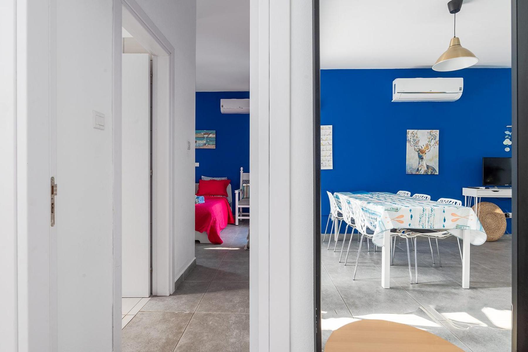 Blue Diamond Beach Villas Пафос Екстер'єр фото
