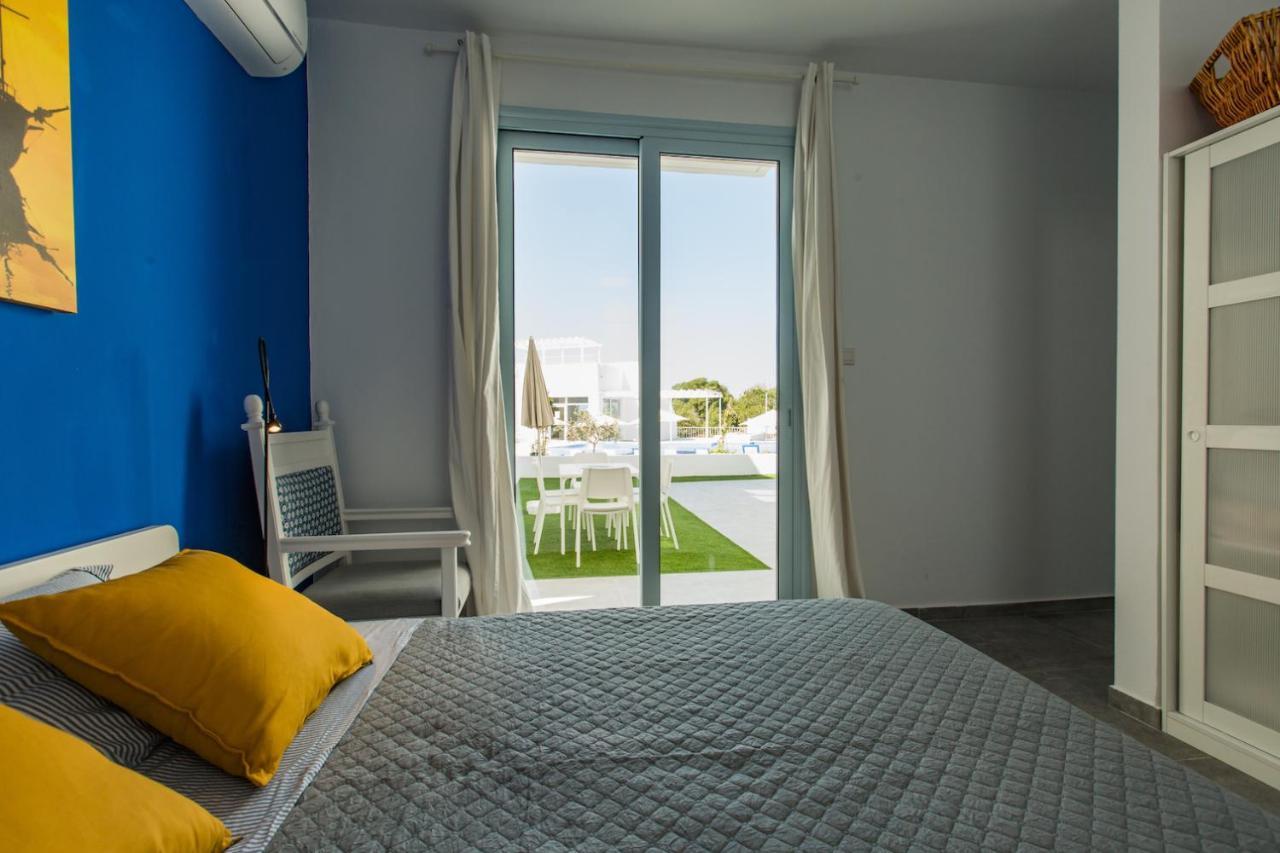 Blue Diamond Beach Villas Пафос Екстер'єр фото