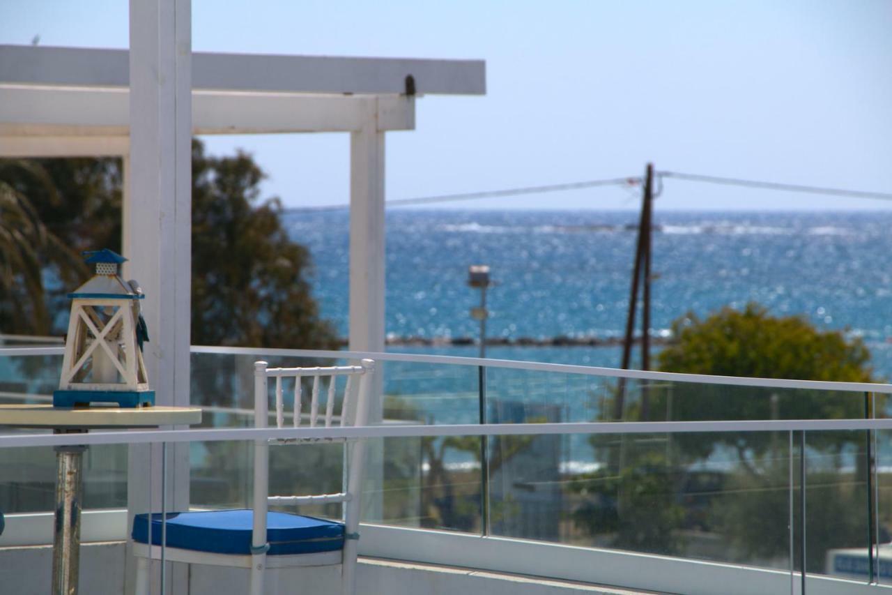 Blue Diamond Beach Villas Пафос Екстер'єр фото